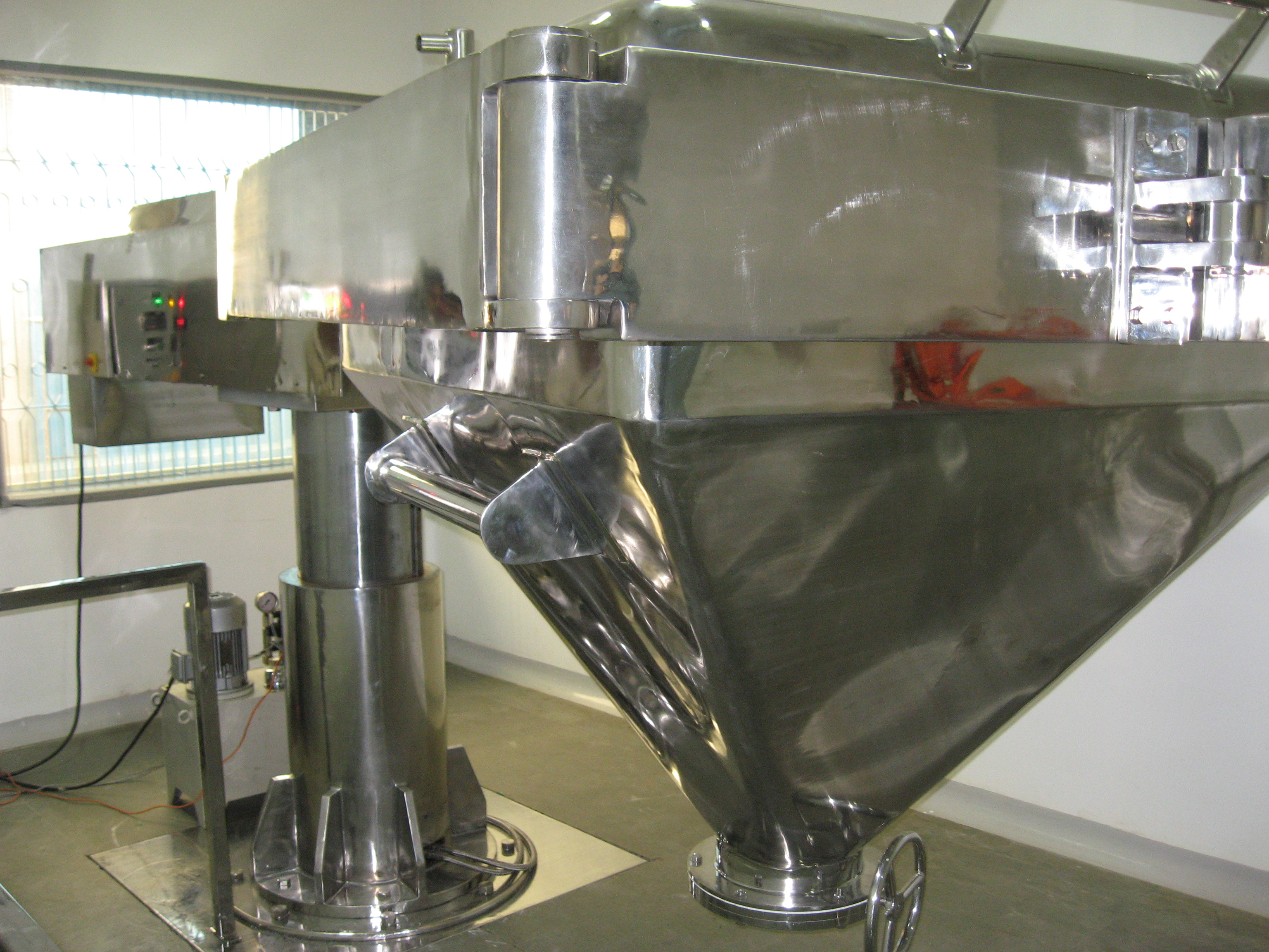 Conta Bin Blender in Mumbai