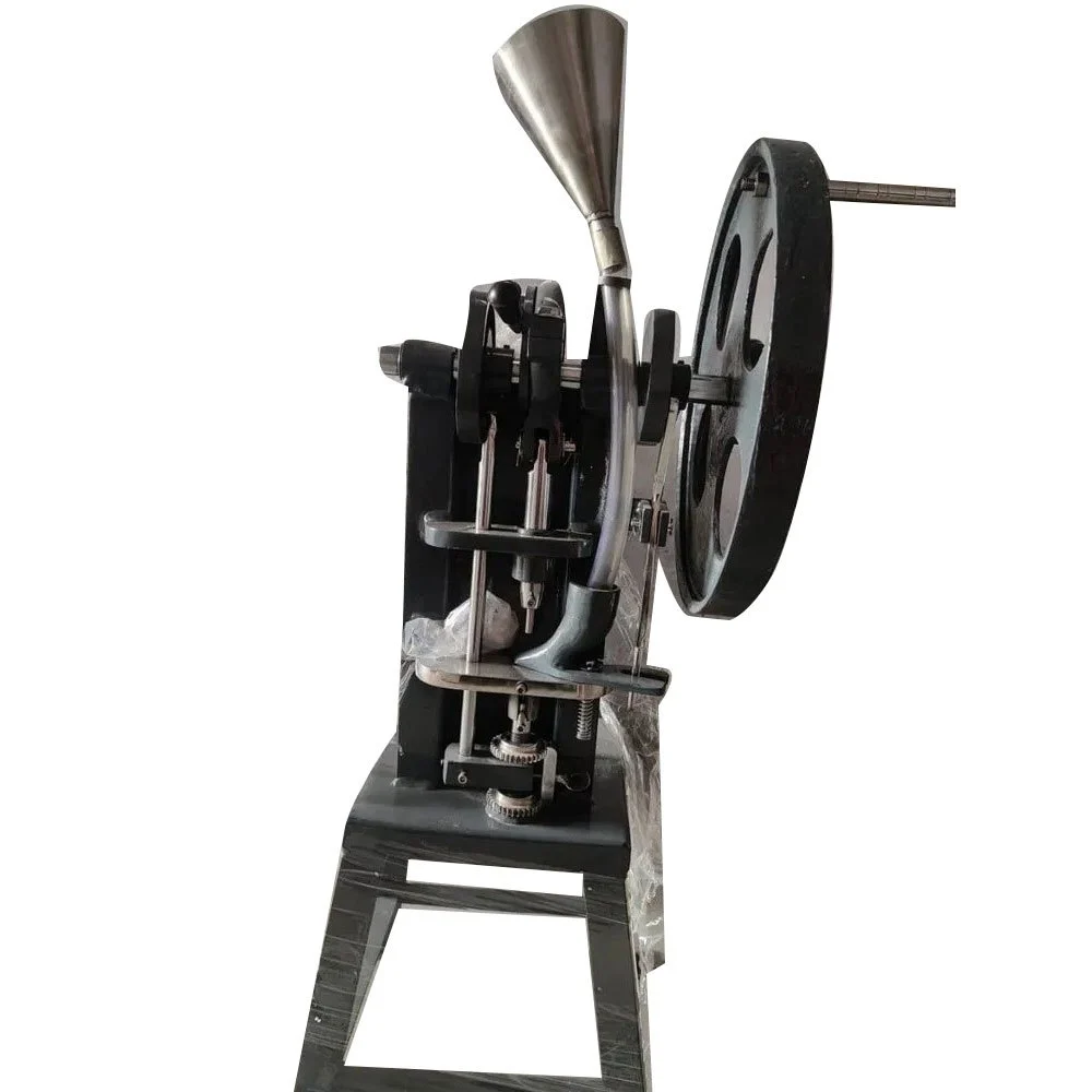 Hand Operated Tablet Machine in Mumbai